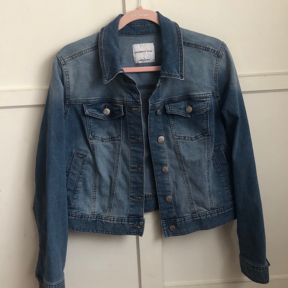 🔥CELEBRITY PINK JEAN JACKET🔥